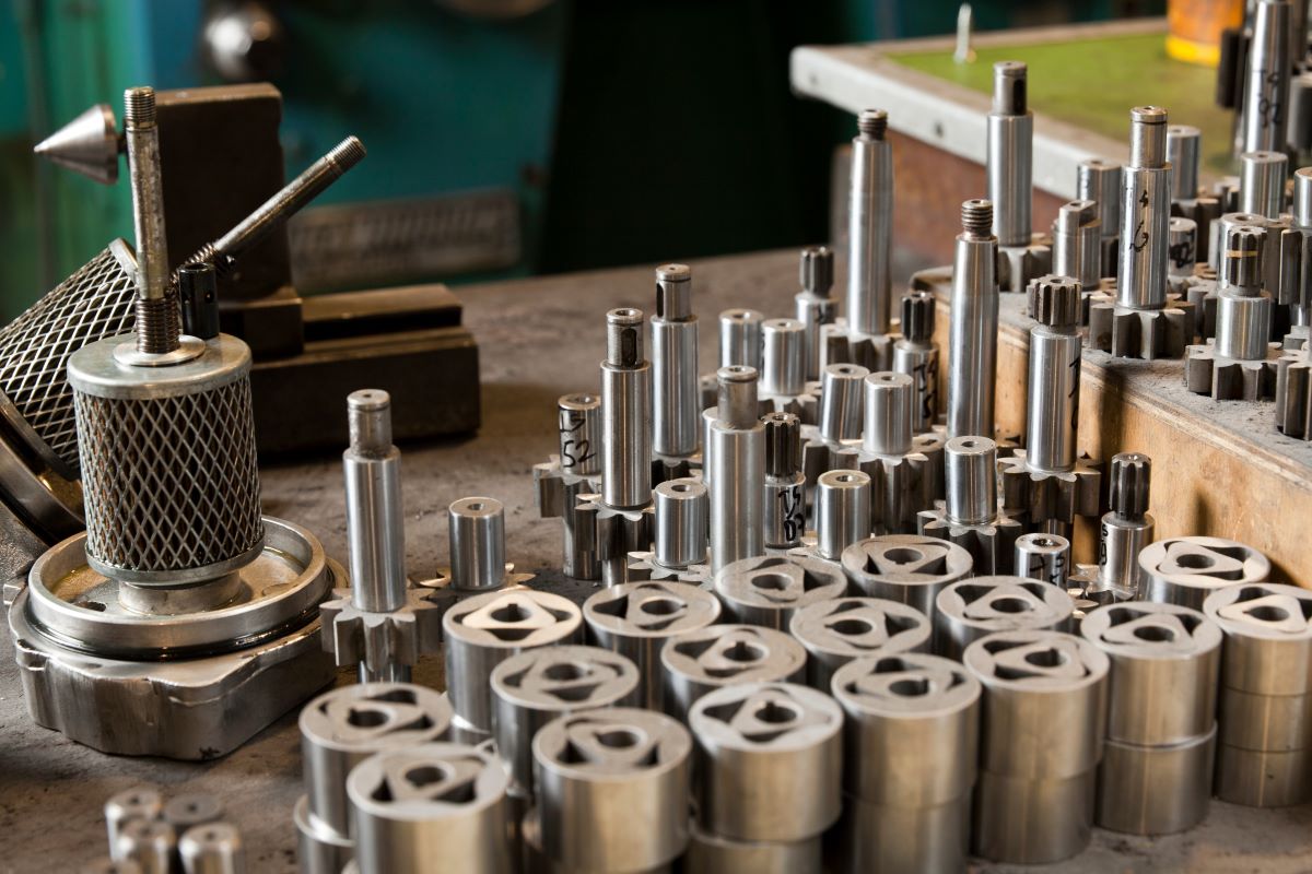 What to consider when choosing a hydraulic components supplier